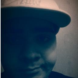 lyatifoff's profile picture. follow me pls :3