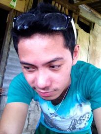 khristoff_02's profile picture. 