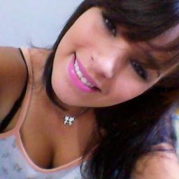 Olhe nos meus olhos e veja quem eu sou. :)  ♫ MEU FACE : http://t.co/sXgGslRqLi