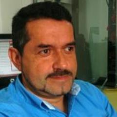 StarWars fan, rockero, disfruto la vida como venga. Amo las buenas historias.