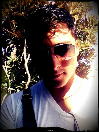 ArmandoBarranco's profile picture. seguir mis instintos y sobrevivir a las caídas me ha vuelto una persona confiable y por que no un bue amigo :D