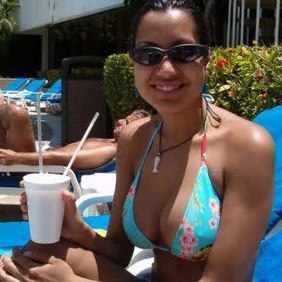 Lau_AZapata's profile picture. De sangre combativa, sin complejos. Crítica y preocupada por el ambiente. Amante de la LDA.