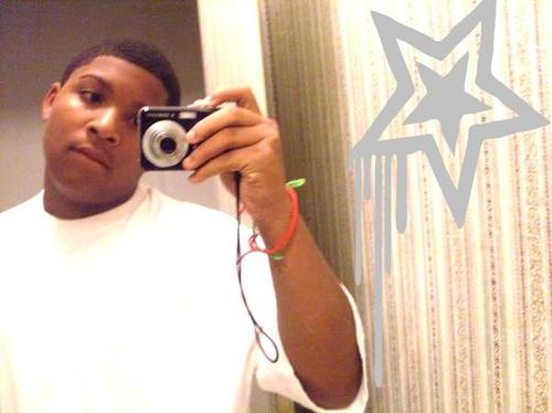 yungKolorz's profile picture. 