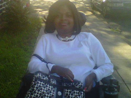 I'm single & in a wheelchair. Looking for handsome single american working men, that can be and deal with somone that's in a wheelchair.
