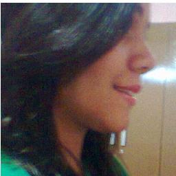 ..A menina q n qer mais amar,pois sempre ama qm n se importa em vê-la sofrer..Eu sou assim,qero td e quero agora! Uns chamam de mimada,mas eu prefiro decidida !