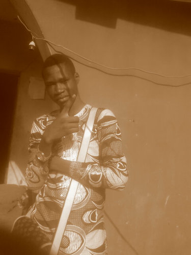 Gud 2 av  U̶̲̥̝̅̊̊̅ people