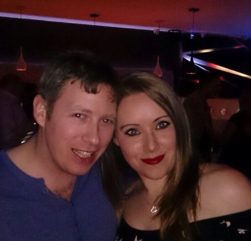 robbiegoode's profile picture. There are 2 kinds of people. The hustlers and the workers. The hustlers never work and the workers never hustle