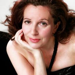 Susan Nataly, 
opera singer, soprano,