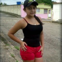 layeyiarelis's profile picture. 