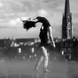 ehabazooun22's profile picture. اناااااااااااااااااااااااانا وياك والدنيا علينا ، انا وياك مدري وش بلانا ، ظلمنا حبنا لكن بأيدينا ، وتندمنا على باقي غلانا