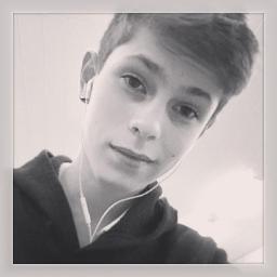 Um fc dedicado ao meu bb mais lindo do mundo @JoaoVsuassuna
Dona: @AnaKrocha1