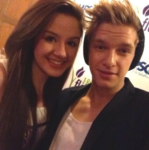 @codysimpson followed me 4/4/11 16:22 He owns 143% of my heart Alli replied on 1/1/12 and followed 15/12/12 23:31 Josh,Campbell,Ruby,Sophie and Jake follow me