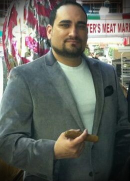 owner of @Lcgcigarcompany (LaCasaGrandeCigars)and star of Lightemup Fridays Cigar Show