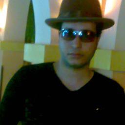 فولو = باك ، انفولو = انفولو باك

I follow Back