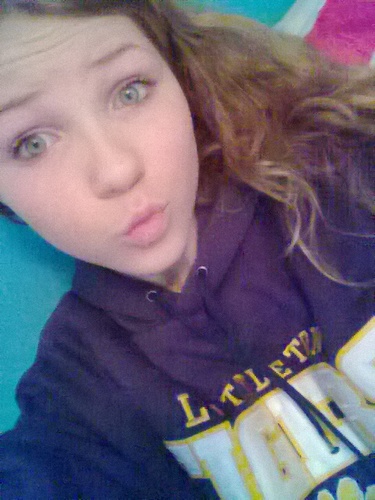 bubblywilson28's profile picture. Kaitlyn I love Niall Horan I love Rondo I love my BFFLS Pretty much my life story