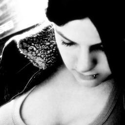 JoanaSanto5's profile picture. 