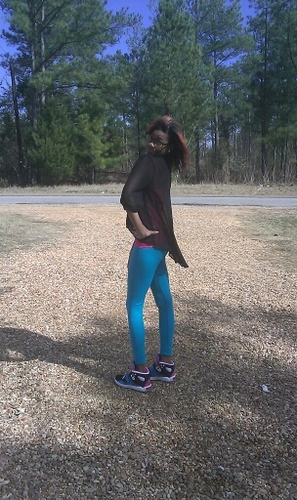 FOLLOW ME & II JUSS MIITE FOLLOW BAKK!!