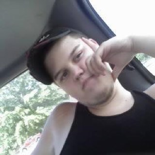 I'm a battlefield fan an Xbox fan. Im a true all southern redneck that chews tobaccer lol. I love all my guns especially my AK-47 :D
