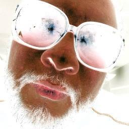 PeterKnivesC's profile picture. 