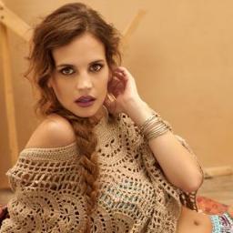 Twitter dedicado a la grandísima actriz Sabrina Garciarena. Apoyándola desde España.Su twitter: @SabryGarciarena Nos sigue :) Te queremos,princesa.