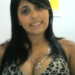 20 anos, sagitariana,arrogante, teimosa,sincera, faladeira, ciumenta,santista,iludida e bipolar ;] TORCIDA JOVEM DO SANTOS !