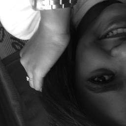 Chata, Carinhosa, Feia, Carenteee ...  :3