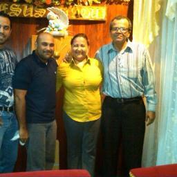 HOMBRE, CRISTIANO, CATÓLICO, ESPOSO, HIJO, PADRE, HERMANO, AMIGO Y PEREGRINO