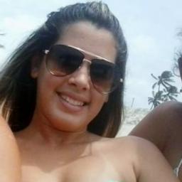 -  A pior covardia de um homem é despertar o amor de uma mulher sem intenção de ama-la . *-^   , capricorniana , 18 anos '