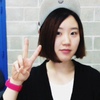 hyenyeda's profile picture. 동심을 잊지않은 까칠하고도 시크한 프랑스 소녀, Of the Art - By the Art - For the Art / france / Cherbourg / arts / music electro / style / sports / love Animals and Green planet /