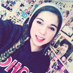 chlobarclay's profile picture. living since '97 i like spaghetti and hockey players