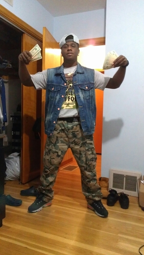 MONEY TEAM CAMPAIGN....CARS,MONEY,SWAGG,BITCHES & BOTTLES #TTU