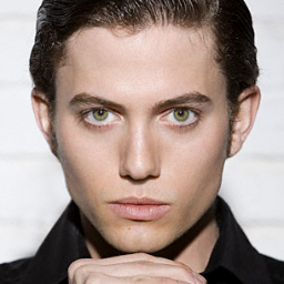Jasper Hale, 19. I have a dark secret awkward around people. Daughter @BlackestIce My Sis @Rosalielooking Madly in Love with @sacred_lamb  (RP18+)