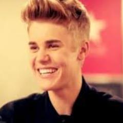My all time favourite idols are Niall Horan and Justin Bieber xo oh yeah if you want me to follow you know worries just message me and I'll follow :)
