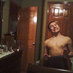 Ayee you! YEAH YOU! FOLLOW ME!;)