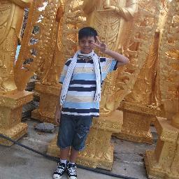 Hi. My name is Bảo. I'm 14 now. Please add friend with me to talk somethings fun ok ? ^^