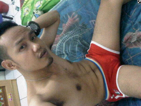 ingin punya bf yg ganteng kaya gw☺