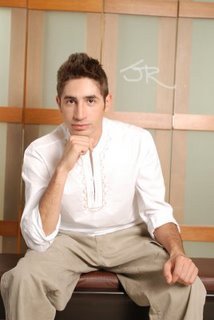 Omroberto's profile picture. live what I teach