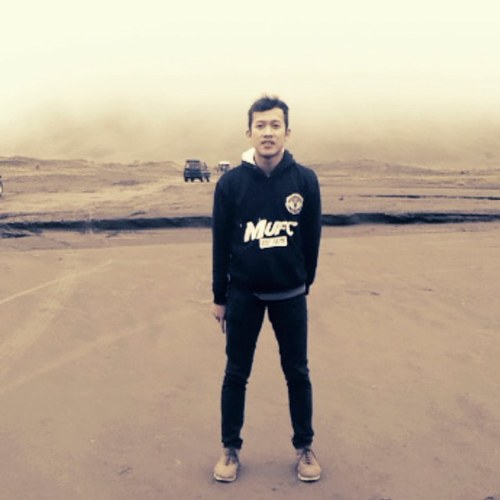 Enjoy life 
Member@UtdIndonesiaMLG | GGMU