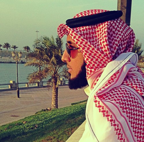 طبيب ،، تغريداتي رهن عقلي متى ما أجاد أفضت ومتى ما أمسك أمسكت