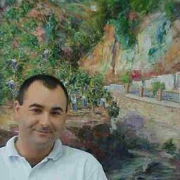 Doctor en Geografía e Historia.  Profesor Enseñanza Secundaria Junta de Andalucía. Profesor Colaborador Honorario UMA. Graduado Social.  Tco. desarrollo local