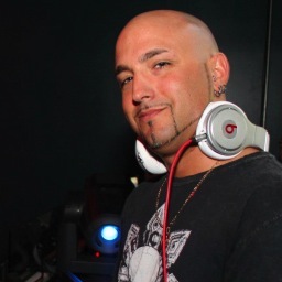 Resident Dj at Two6 Bar and Grill - New Castle Pa - https://t.co/Ht5cy6fTfo