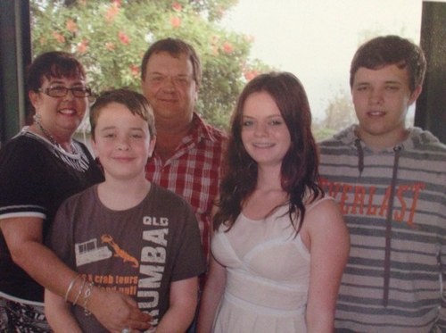 Yogilaff's profile picture. Wife, mother of three, farmer, childcare provider....... Not much really!!!!