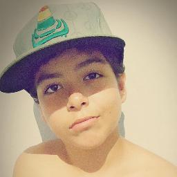 Minha palavra vale um tiro e eu tenho muito munição u.u