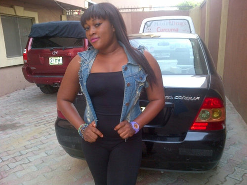 MaudeOmohlee's profile picture. 