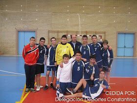 Somos una Escuela De Balonmano Si Quieres Apuntarte pasate Por El Palideportivo La laguna el Martes,miercoles,viernes alas 6 ayi estaremos