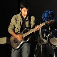 Maker. Hacker. DIY enthusiast. Guitar Geek. Open Source Hardware Evangelist. Third World Technologist. Co founder @makerarm #LUMS Alumnus.