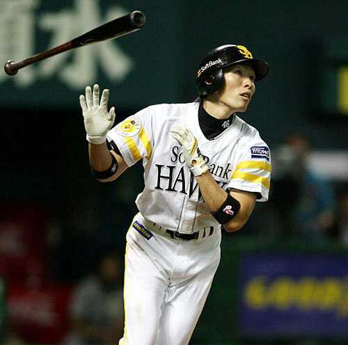 野球が大好きです(･∀･)プロ野球prideというアプリもやってますよ(*´Д｀*)野球好きの人、暇な人大歓迎