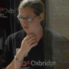 Strategist (marketeer, journalist, @CambridgeMBA student in past lives) tweeting about women in the workplace, happiness, balance & everything in between