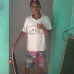 gabriel sou muito feliz tenho tudo graças a deus