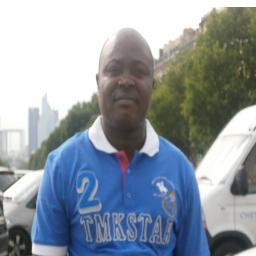 congolais d'origine Cabindaise,geographe Papa heureux